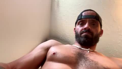 jonathanconstantineau682 online show from July 31, 2026, 9:14 pm