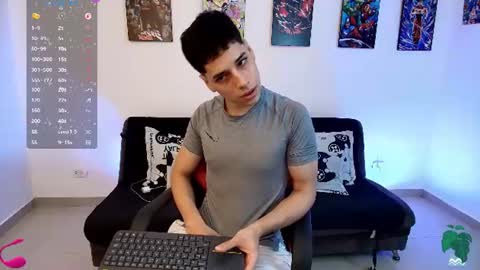 Instagram jonathanfit14 online show from July 9, 2026, 8:24 pm