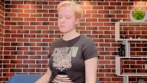 Ellie online show from May 16, 2026, 10:36 am