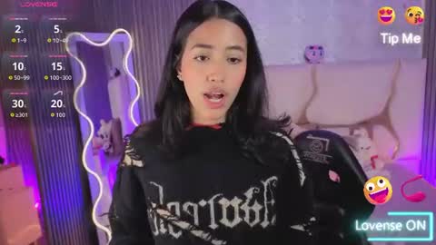 Joselyn  online show from July 9, 2026, 11:58 am