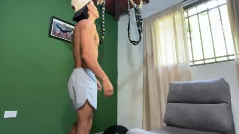 Im Jouliano online show from July 31, 2026, 3:11 pm