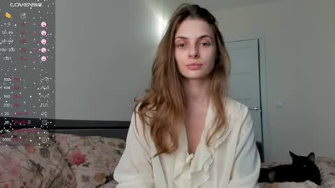 Julia and Julia online show from July 3, 2026, 3:07 pm