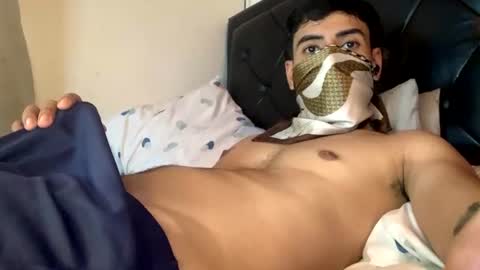 lJuanl online show from July 8, 2026, 6:56 pm