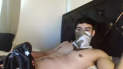lJuanl online show from August 4, 2026, 4:09 pm