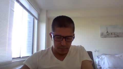 juanearth1 online show from June 9, 2026, 10:10 pm