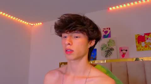 juanmres online show from July 28, 2026, 8:52 pm