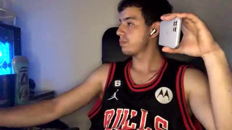 Snapshot of juannvalencia11 chatting on April 21, 2026, 4:19 am juannvalencia11 online show from April 21, 2026, 4:19 am