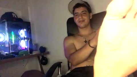 Snapshot of juannvalencia11 chatting on May 21, 2026, 5:25 am juannvalencia11 online show from May 21, 2026, 5:25 am