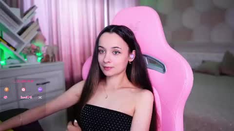 Angelina online show from June 28, 2026, 12:44 pm