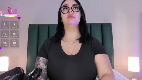Juicy online show from July 16, 2026, 11:16 am