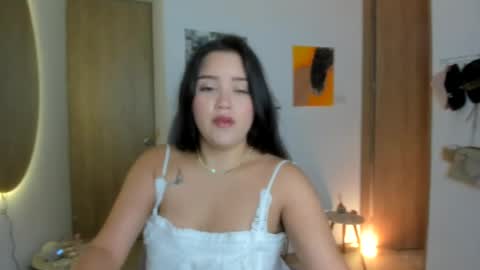 juli_santos_22 online show from August 6, 2026, 11:56 am