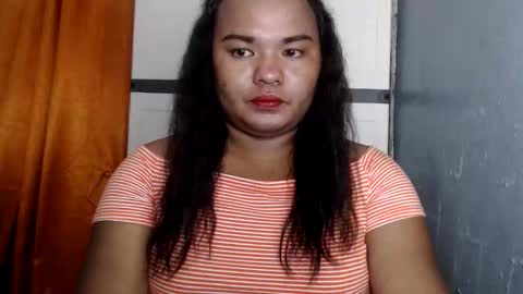 Snapshot of juliaclarete chatting on April 23, 2026, 10:36 am juliaclarete online show from April 23, 2026, 10:36 am