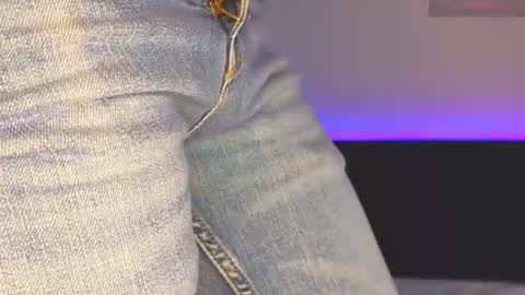 julian_turner online show from July 30, 2026, 2:10 am