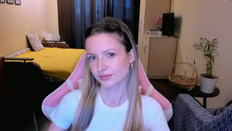 Julie online show from July 1, 2026, 2:29 pm