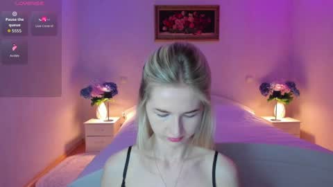 julieblazex online show from July 23, 2026, 10:19 pm