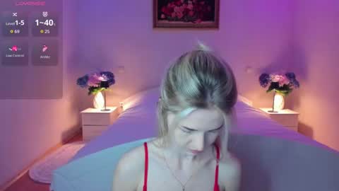 julieblazex online show from July 25, 2026, 9:12 pm