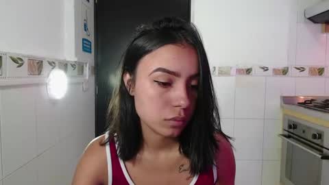 julieta_fn online show from June 22, 2026, 2:14 pm