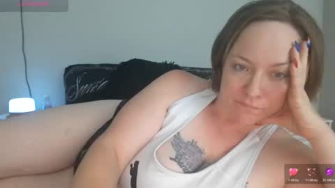 Snapshot of julimonroe chatting on July 2, 2026, 3:17 am Juli Monroe online show from July 2, 2026, 3:17 am