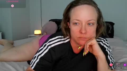 Snapshot of julimonroe chatting on July 21, 2026, 3:42 am Juli Monroe online show from July 21, 2026, 3:42 am