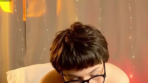 JunneWers online show from June 21, 2026, 8:44 pm