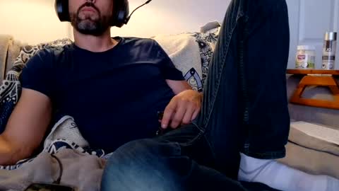 just laz online show from July 19, 2026, 4:33 pm