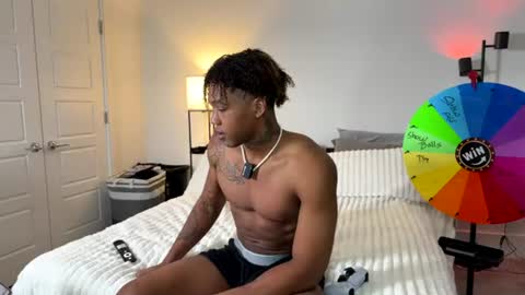 justinxdragun online show from July 18, 2026, 2:49 am
