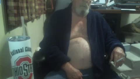 Snapshot of justmeohio chatting on July 1, 2026, 1:40 am justmeohio online show from July 1, 2026, 1:40 am
