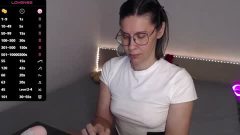 Julie online show from July 9, 2026, 4:11 pm