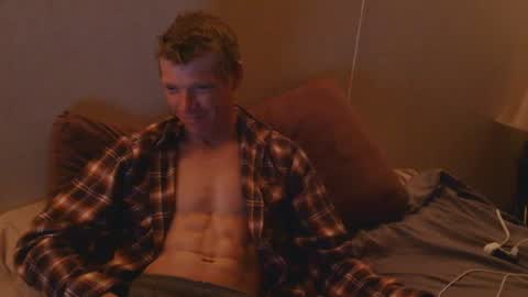 juucyyjayy online show from June 25, 2026, 2:44 am