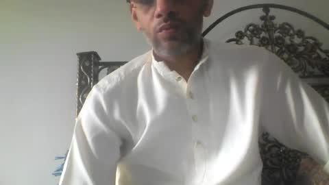 kami99099 online show from June 22, 2026, 6:43 am