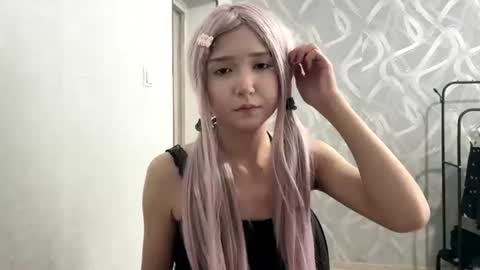 Lily online show from June 23, 2026, 9:18 am