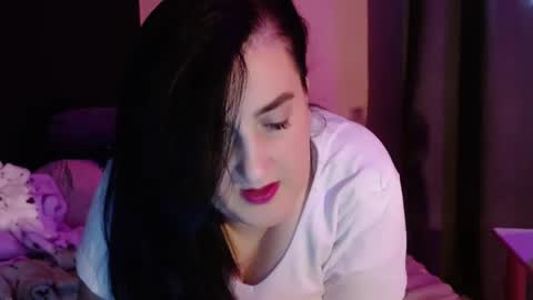 Snapshot of karinkabrunetka2 chatting on February 19, 2025, 10:34 am karinkabrunetka2 online show from February 19, 2025, 10:34 am