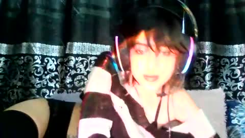 kasskittenboy30 online show from June 18, 2026, 2:43 pm
