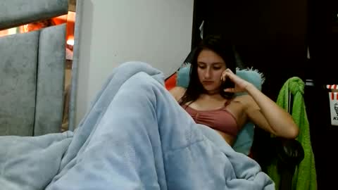 Snapshot of kate_davies chatting on June 10, 2026, 11:03 pm kate online show from June 10, 2026, 11:03 pm