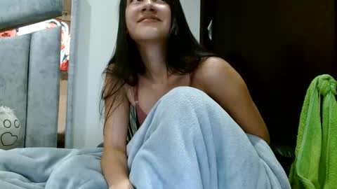 Snapshot of kate_davies chatting on June 11, 2026, 2:53 am kate online show from June 11, 2026, 2:53 am