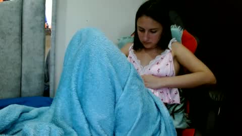 Snapshot of kate_davies chatting on June 12, 2026, 9:57 pm kate online show from June 12, 2026, 9:57 pm