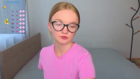 katebunnys online show from July 21, 2026, 12:24 am