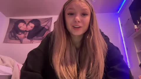 kate online show from September 23, 2025, 3:42 am