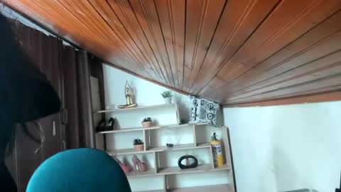 katherine_blair online show from July 21, 2026, 1:24 pm