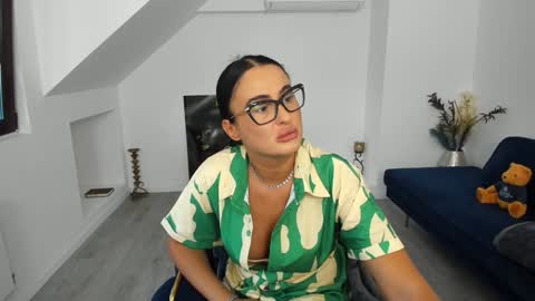      online show from September 16, 2025, 4:13 am