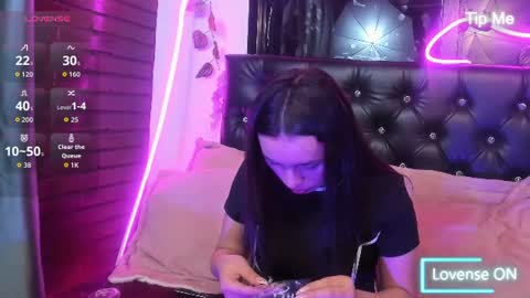 Sara K online show from July 24, 2026, 9:02 pm