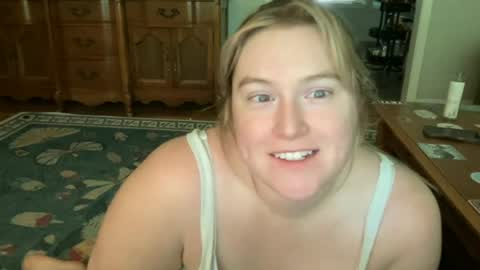 katiecopper27 online show from June 19, 2026, 8:45 pm