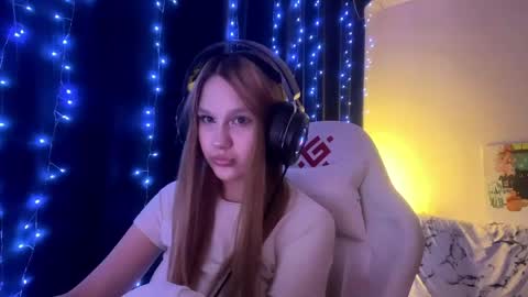 Amia online show from May 9, 2026, 3:39 pm