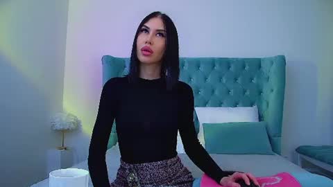 Kayla online show from June 17, 2026, 6:27 am