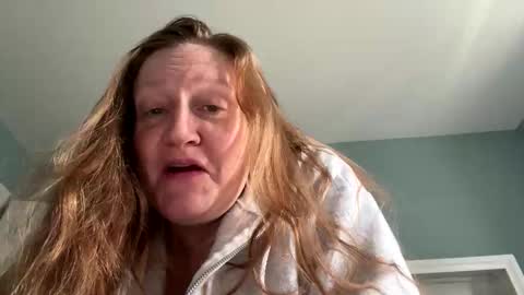 kellilyn10 online show from April 4, 2026, 6:16 pm