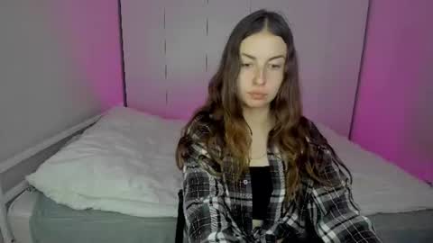 kelly_sal online show from June 21, 2026, 2:52 pm