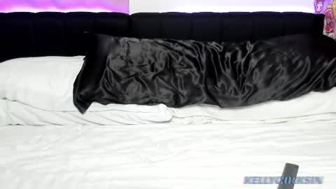 Kelly Cocksin online show from July 2, 2026, 3:56 am