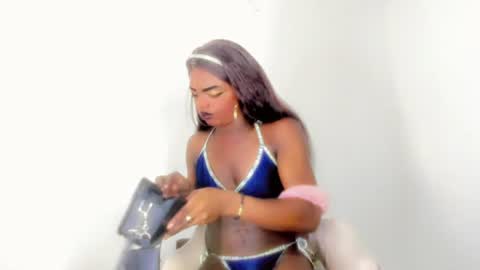 kenia_nihiara online show from July 24, 2026, 4:10 am