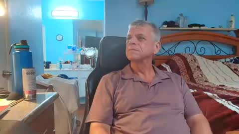 kent_ham online show from June 26, 2026, 2:05 am
