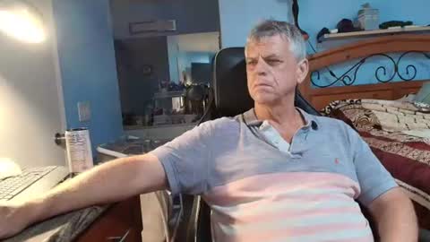 kent_ham online show from July 16, 2026, 3:01 am